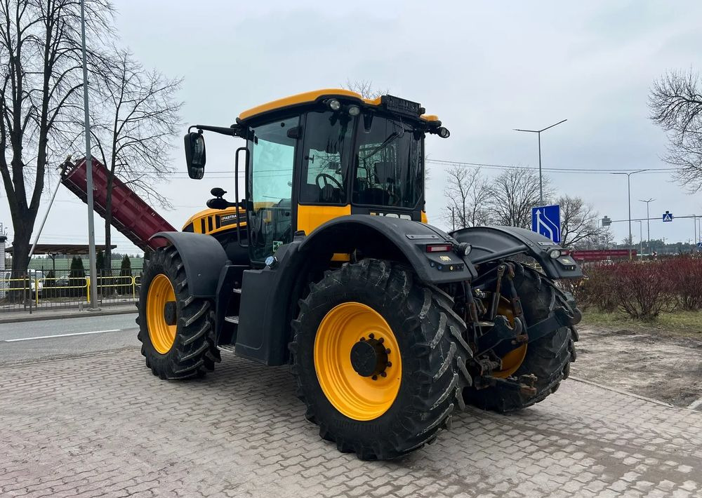 JCB Fastrac 4220 - جرار: صورة 3 JCB Fastrac 4220 - جرار: صورة 3