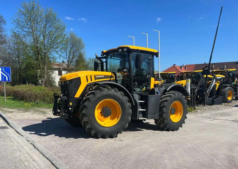 JCB JCB Fastrac 4220 Trimble - جرار: صورة 1 JCB JCB Fastrac 4220 Trimble - جرار: صورة 1