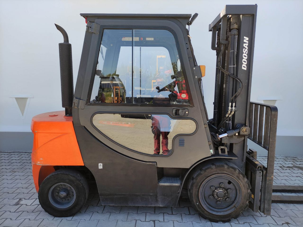 Doosan D30 GP - رافعة شوكية ديزل: صورة 2 Doosan D30 GP - رافعة شوكية ديزل: صورة 2