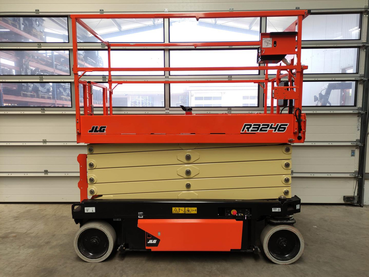 JLG R3246 - مرفاع مقصي: صورة 2 JLG R3246 - مرفاع مقصي: صورة 2