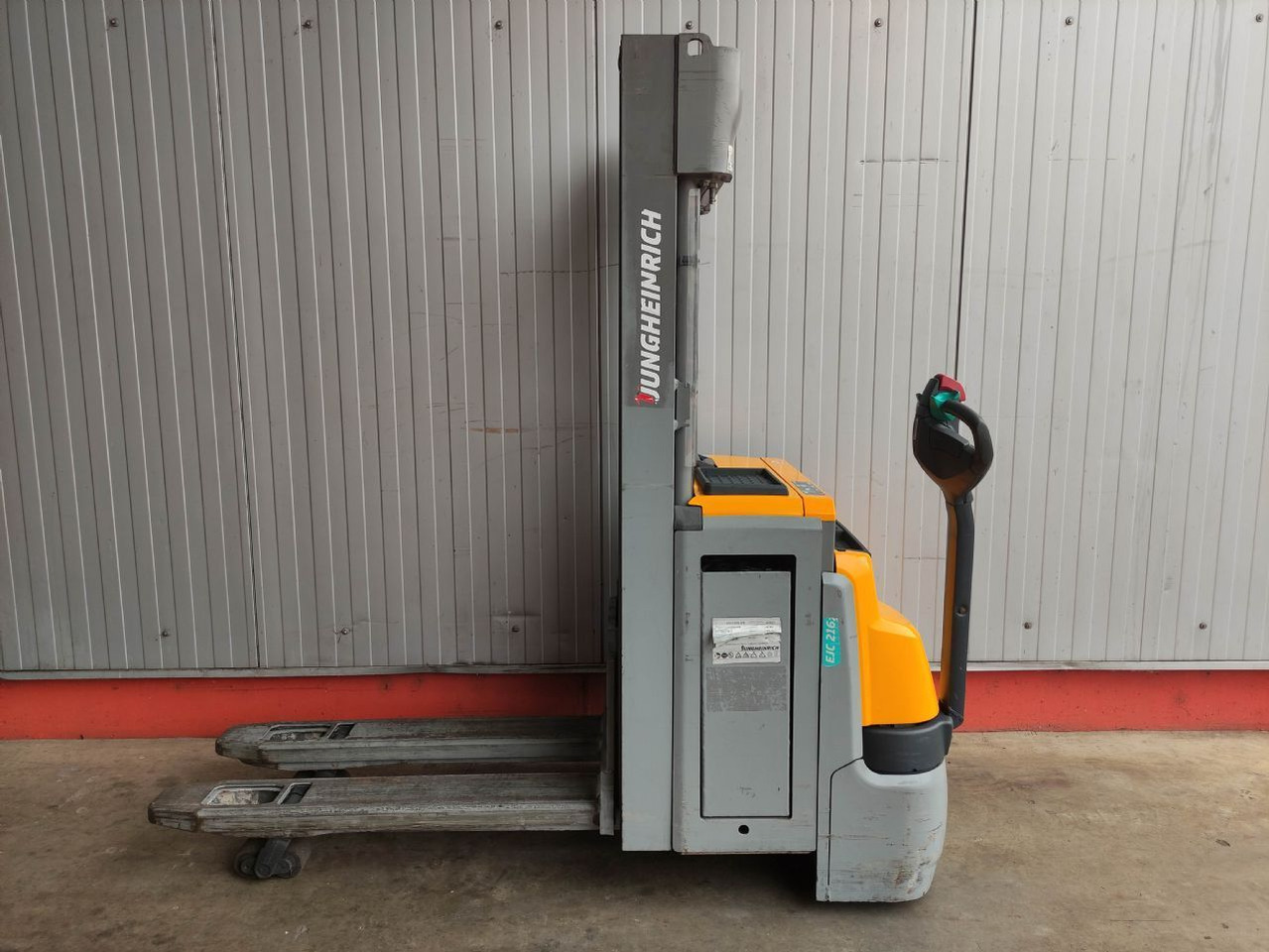 Jungheinrich EJC 216 Z - آلة تكديس: صورة 1 Jungheinrich EJC 216 Z - آلة تكديس: صورة 1