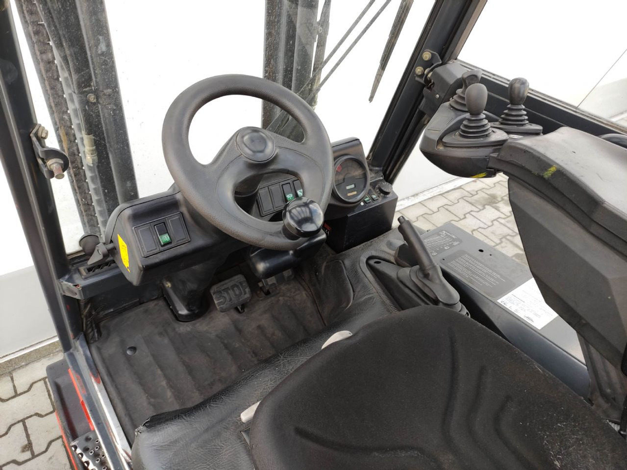 Linde E20-335 - رافعة شوكية كهربائية: صورة 5 Linde E20-335 - رافعة شوكية كهربائية: صورة 5