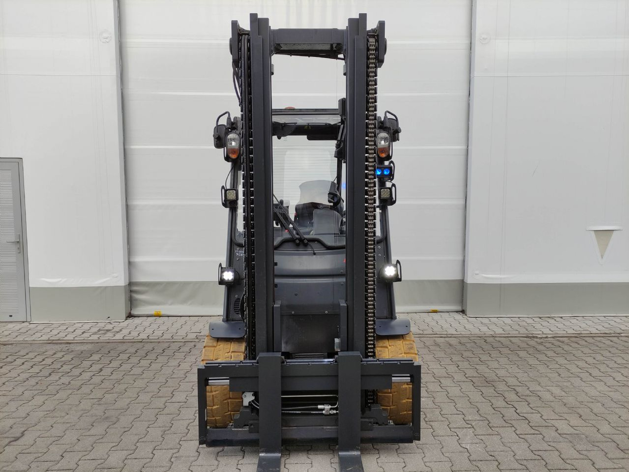 Linde E50HL-01-388 - رافعة شوكية كهربائية: صورة 3 Linde E50HL-01-388 - رافعة شوكية كهربائية: صورة 3