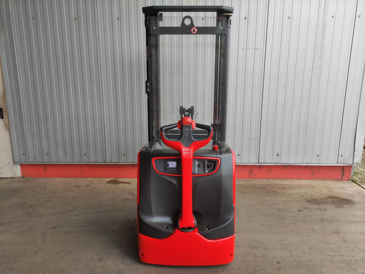 Linde L14-1173 (LACK NEU) - آلة تكديس: صورة 4 Linde L14-1173 (LACK NEU) - آلة تكديس: صورة 4