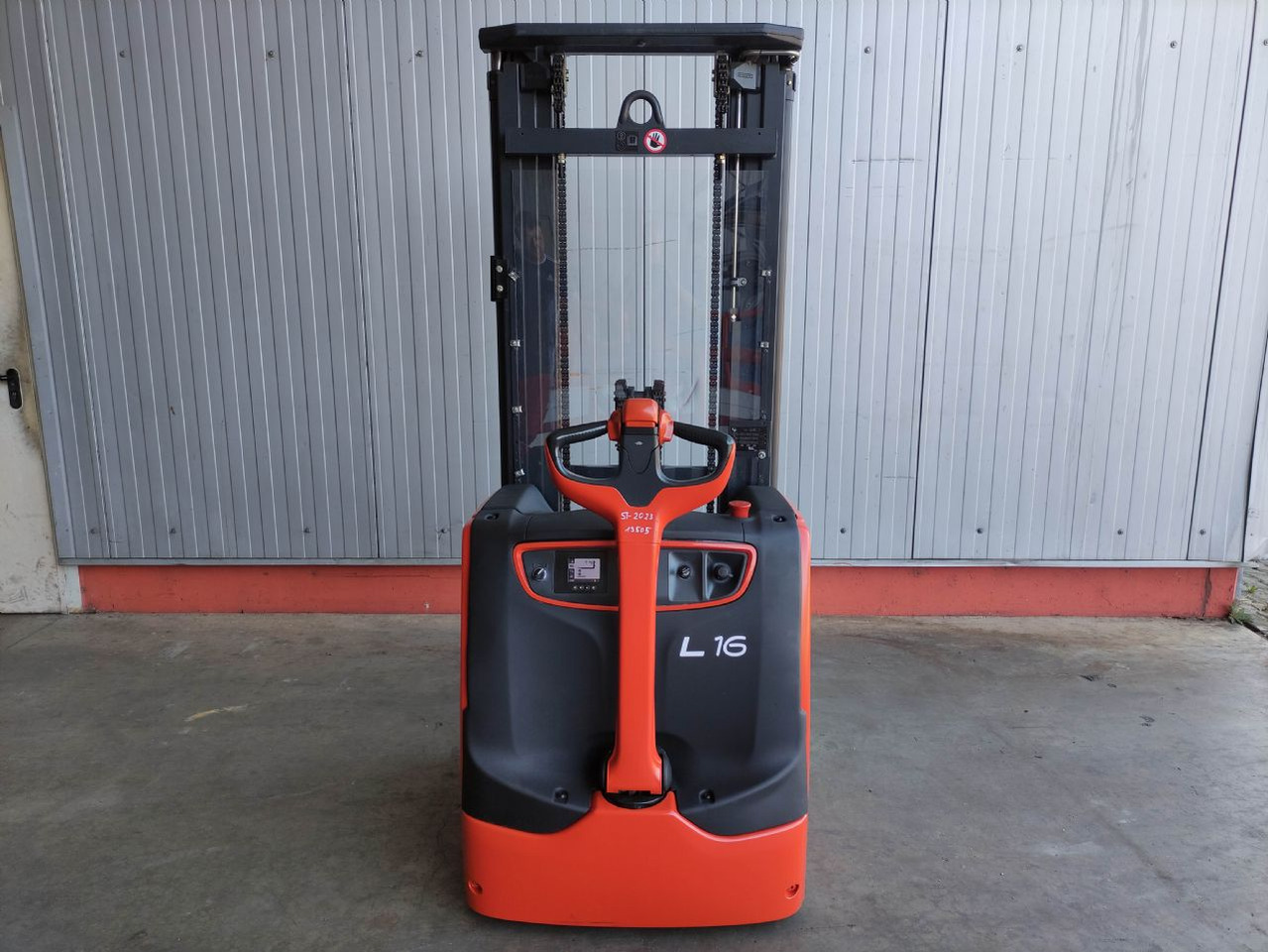 Linde L16-1173 (LACK NEU) - آلة تكديس: صورة 4 Linde L16-1173 (LACK NEU) - آلة تكديس: صورة 4