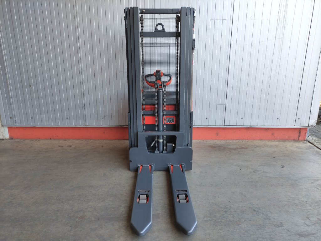 Linde L16i-1173 - آلة تكديس: صورة 3 Linde L16i-1173 - آلة تكديس: صورة 3