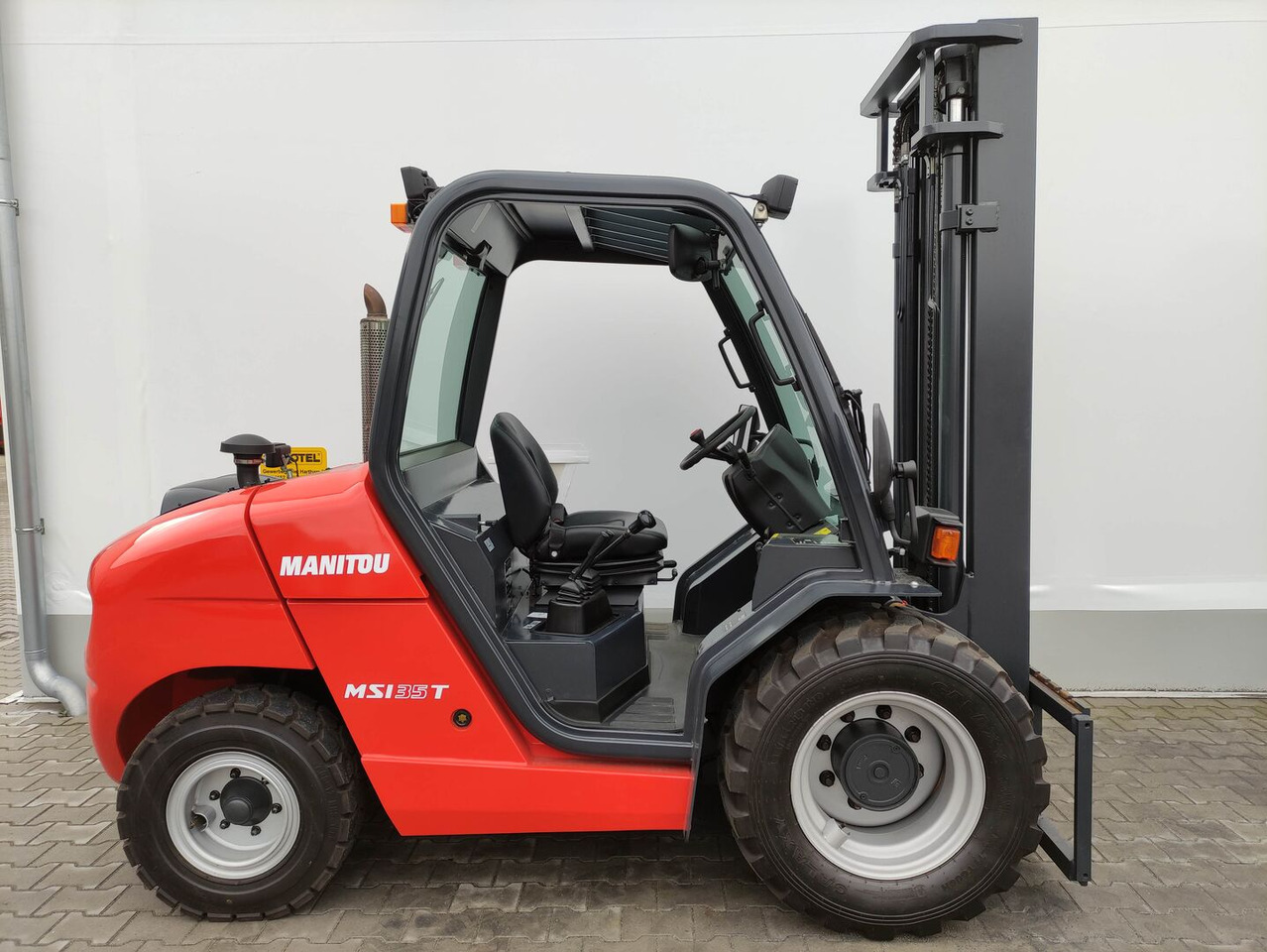 Manitou MSi 35 T (Neuwertiger Zustand!!!) - رافعة شوكية للأراضي الوعرة: صورة 2 Manitou MSi 35 T (Neuwertiger Zustand!!!) - رافعة شوكية للأراضي الوعرة: صورة 2