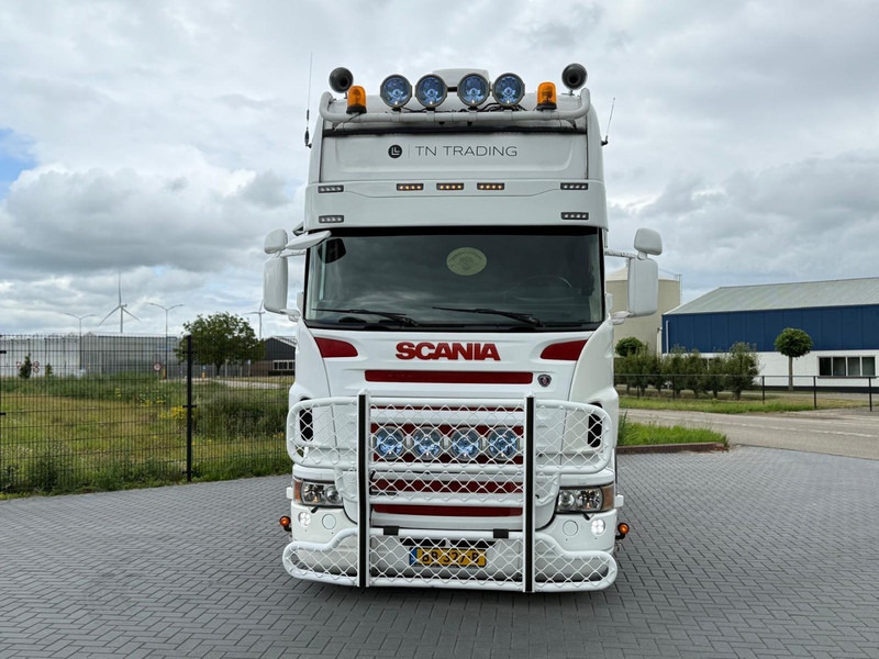 Scania R 560 SHOW TRUCK, RETARDER, LEATHER, I-PARK, TOP. - رأس تريلا: صورة 2 Scania R 560 SHOW TRUCK, RETARDER, LEATHER, I-PARK, TOP. - رأس تريلا: صورة 2