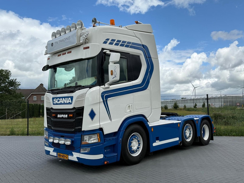 Scania R450 SHOW TRUCK, INTERIOR, STEERING, RETARDER, 570.000 KM. - رأس تريلا: صورة 3 Scania R450 SHOW TRUCK, INTERIOR, STEERING, RETARDER, 570.000 KM. - رأس تريلا: صورة 3