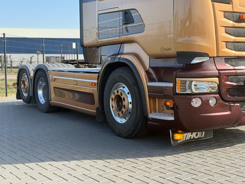 Scania R730 V8 V8, SHOWTRUCK VOLLUCHT, RETARDER, HYDRAULIEK, BOOGIE, ALU WIELEN, LEER. - رأس تريلا: صورة 5 Scania R730 V8 V8, SHOWTRUCK VOLLUCHT, RETARDER, HYDRAULIEK, BOOGIE, ALU WIELEN, LEER. - رأس تريلا: صورة 5