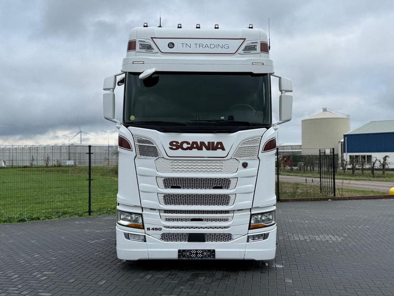 Scania S450 VOLLUCHT, SMART TACHO 2, VOL SPOILER, PARK COOLER, RETARDER, 2X TANK. - رأس تريلا: صورة 2 Scania S450 VOLLUCHT, SMART TACHO 2, VOL SPOILER, PARK COOLER, RETARDER, 2X TANK. - رأس تريلا: صورة 2