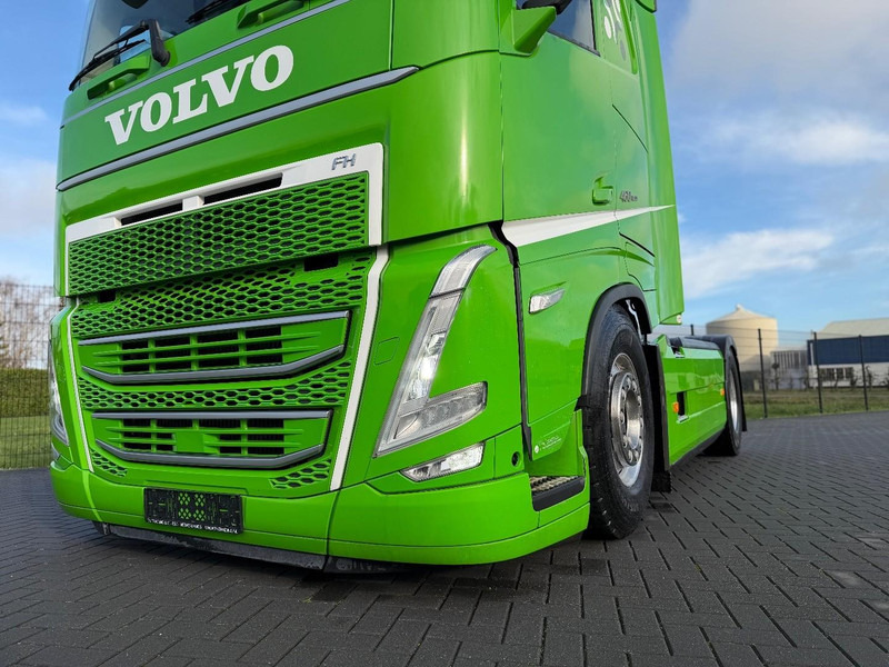 Volvo FH 13.460 VOLLUCHT, PTO/HYDRAULIEK, ALCOAS, VOLSPOILER, LED. - رأس تريلا: صورة 3 Volvo FH 13.460 VOLLUCHT, PTO/HYDRAULIEK, ALCOAS, VOLSPOILER, LED. - رأس تريلا: صورة 3