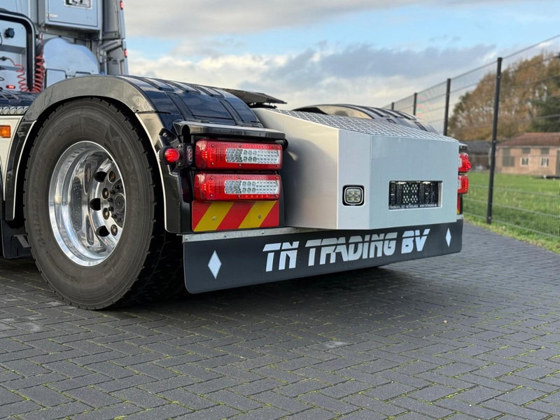 رأس تريلا Volvo FH 13.460XL SHOW, ALCOA, INTERIEUR, ALS NIEUW, PUSHER, TOP.: صورة 12