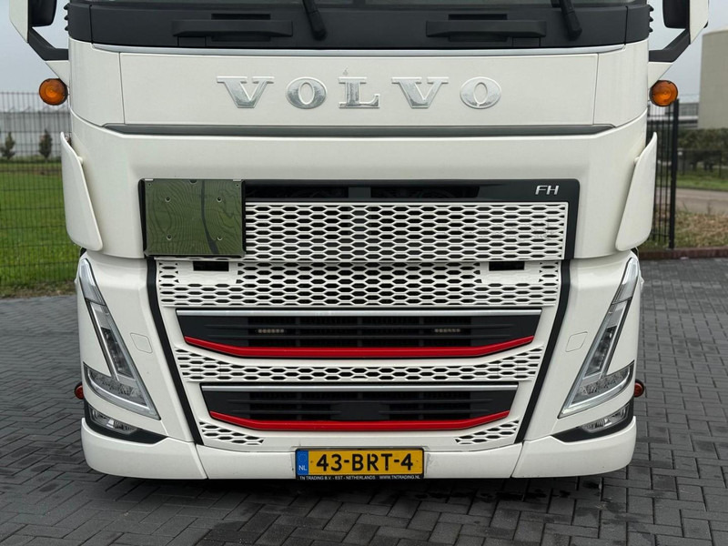 Volvo FH 13.460XL Turbocompound, leer, vollucht, 2 tanks, dubbel glas, vol spoiler. - رأس تريلا: صورة 5 Volvo FH 13.460XL Turbocompound, leer, vollucht, 2 tanks, dubbel glas, vol spoiler. - رأس تريلا: صورة 5