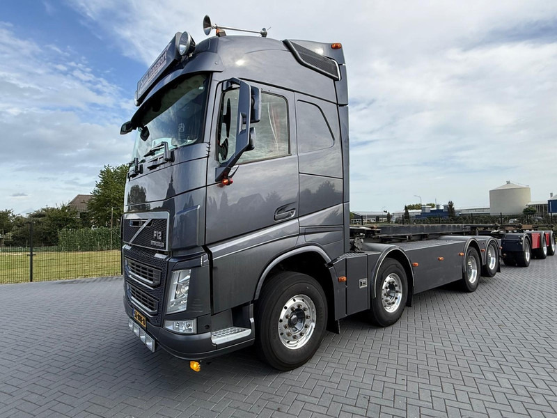 Volvo FH 13.500 COMBI, ALCOA'S, XENON, DYNAMIC STEERING. - شاحنة - نظام الكابلات: صورة 1 Volvo FH 13.500 COMBI, ALCOA'S, XENON, DYNAMIC STEERING. - شاحنة - نظام الكابلات: صورة 1
