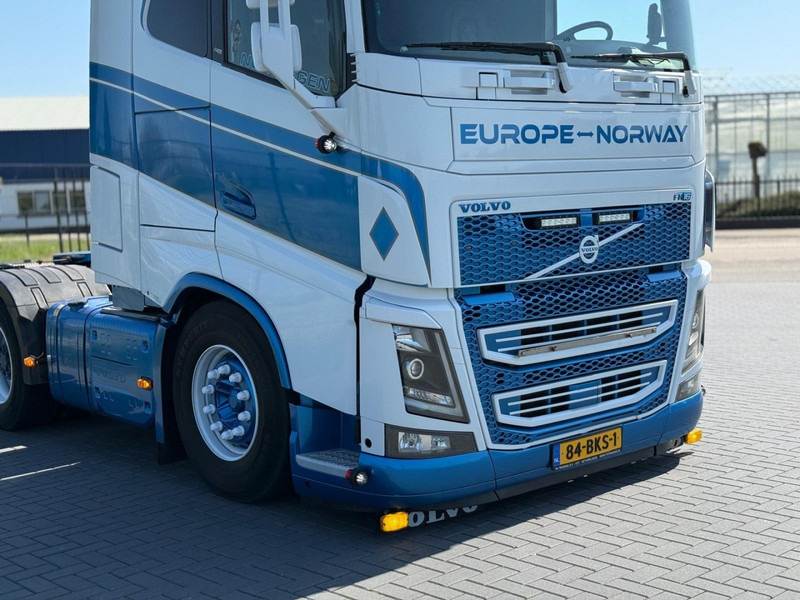 Volvo FH 16.750 FULL AIR, LEATHER, SHOW, TOP CONDITION, XL CABINE. - مقطورة السحب: صورة 5 Volvo FH 16.750 FULL AIR, LEATHER, SHOW, TOP CONDITION, XL CABINE. - مقطورة السحب: صورة 5