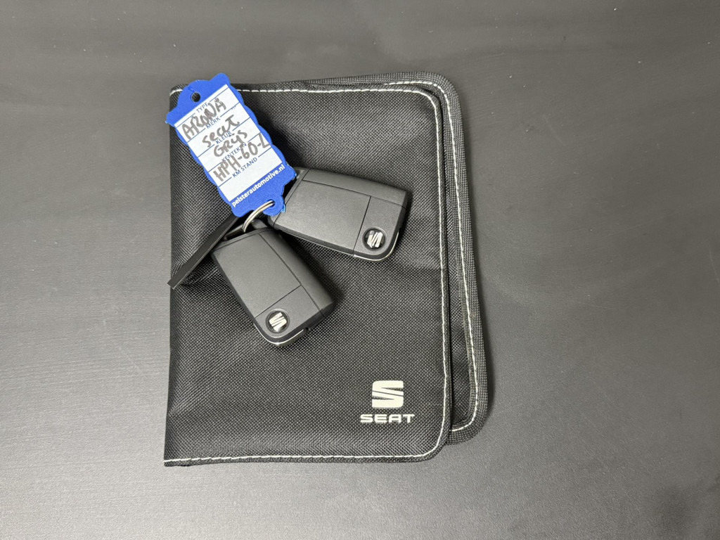 SEAT Arona-1.0 TSI FR Business Adaptive cruise Climate control Full LED Apple Carplay / Android Auto Link Parkeersensor achter - سيارة دفع رباعي: صورة 3 SEAT Arona-1.0 TSI FR Business Adaptive cruise Climate control Full LED Apple Carplay / Android Auto Link Parkeersensor achter - سيارة دفع رباعي: صورة 3