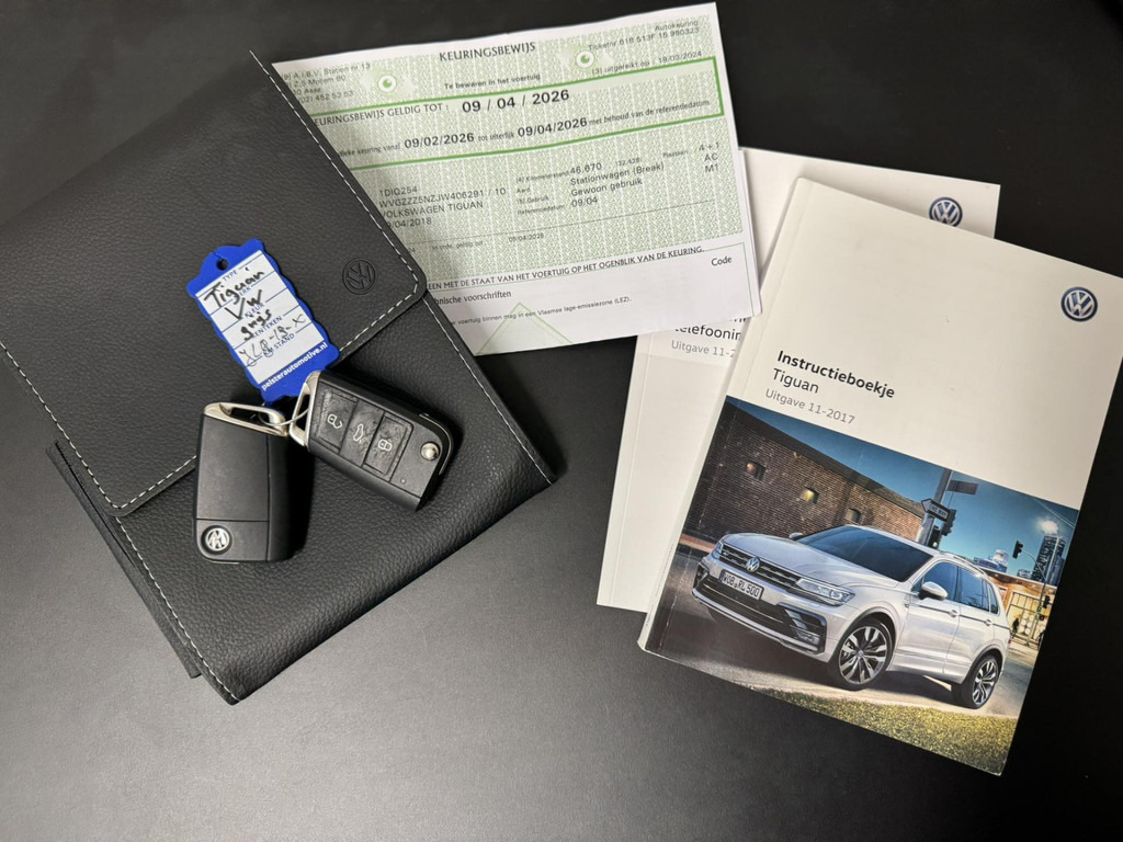 Volkswagen Tiguan-1.4 TSI 4Motion Highline Business R Automaat LED Clima Cruise Apple / Android Elektrisch bedienbaar panoramadak - سيارة دفع رباعي: صورة 3 Volkswagen Tiguan-1.4 TSI 4Motion Highline Business R Automaat LED Clima Cruise Apple / Android Elektrisch bedienbaar panoramadak - سيارة دفع رباعي: صورة 3