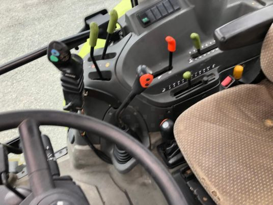 Claas AXOS 320 CX tracteur + chargeur Mailleux MX T408 - جرار: صورة 2 Claas AXOS 320 CX tracteur + chargeur Mailleux MX T408 - جرار: صورة 2