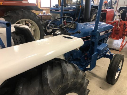 Ford 4110 tracteur à 15 000 € exo de tva - جرار: صورة 4 Ford 4110 tracteur à 15 000 € exo de tva - جرار: صورة 4