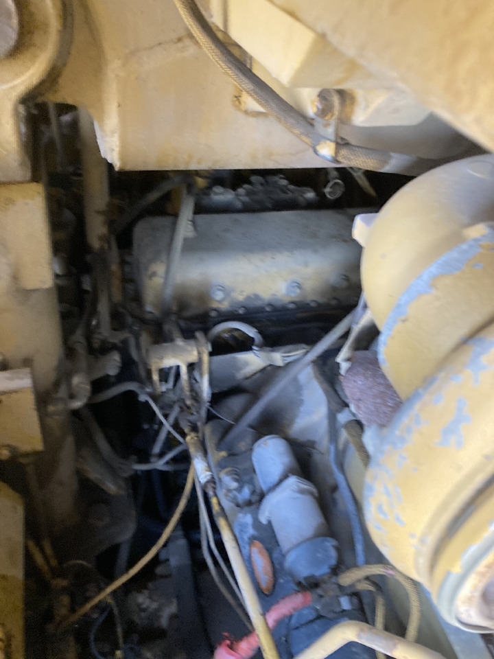 اللودر المجنزر CATERPILLAR 973: صورة 20