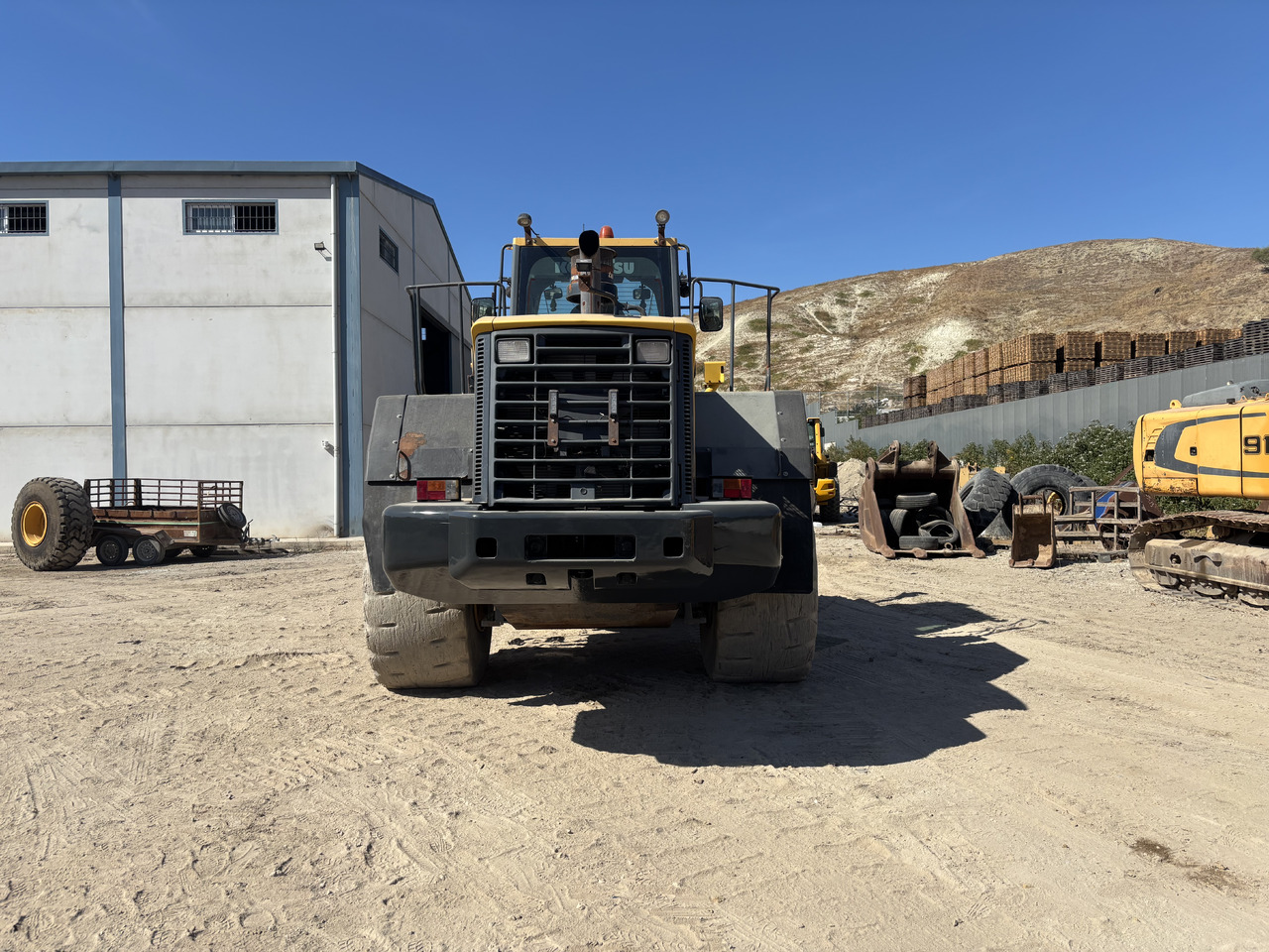 KOMATSU WA480-6 - اللودر بعجل: صورة 4 KOMATSU WA480-6 - اللودر بعجل: صورة 4