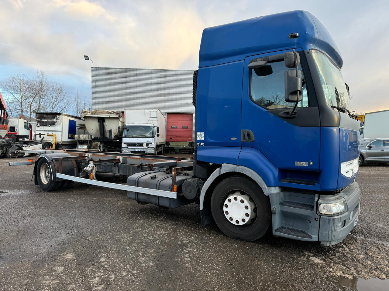 RENAULT 370 DCI - شاحنة: صورة 1 RENAULT 370 DCI - شاحنة: صورة 1