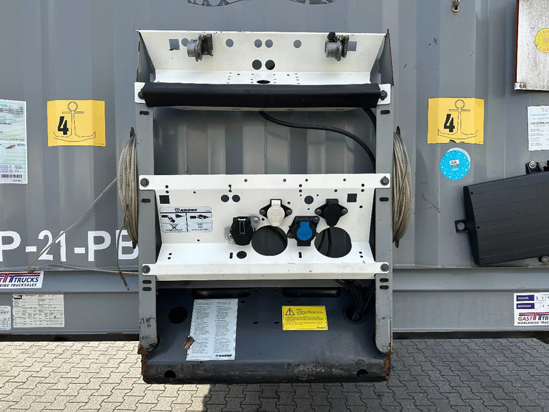 Krone SD Schuifzeil -Dak / SAF-Disc / Huckepack - نصف مقطورة بستائر جانبية: صورة 5 Krone SD Schuifzeil -Dak / SAF-Disc / Huckepack - نصف مقطورة بستائر جانبية: صورة 5