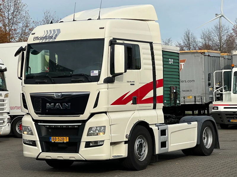 MAN TGX 18.440 XLX Full Spoiler - 2x Tank - Euro 6 - رأس تريلا: صورة 1 MAN TGX 18.440 XLX Full Spoiler - 2x Tank - Euro 6 - رأس تريلا: صورة 1