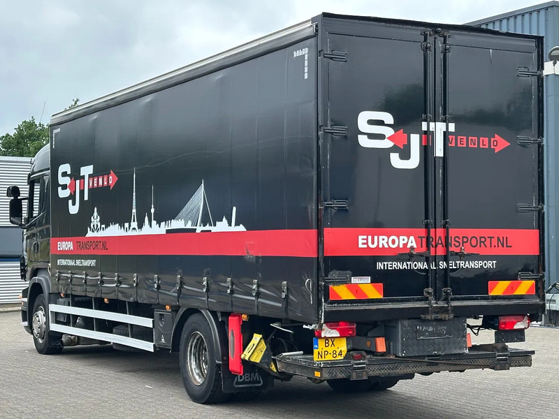 Scania R270 4x2 Schuifzeil / Laadklep / Euro 4 - شاحنة ذات ستائر جانبية: صورة 4 Scania R270 4x2 Schuifzeil / Laadklep / Euro 4 - شاحنة ذات ستائر جانبية: صورة 4