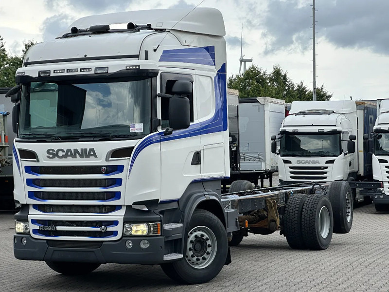 Scania R580 V8 6x2*4 Chassis Retarder Full Air 4.90 Wb Euro 6 - شاحنة بهيكل معدني للمقصورة: صورة 1 Scania R580 V8 6x2*4 Chassis Retarder Full Air 4.90 Wb Euro 6 - شاحنة بهيكل معدني للمقصورة: صورة 1