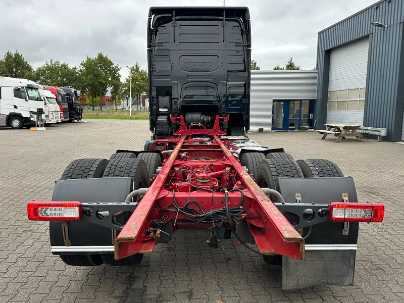 Volvo FH 540 6x2 Globe XL - Retarder - Dual Clutch - 4.30 WB - Full Air - شاحنة بهيكل معدني للمقصورة: صورة 5 Volvo FH 540 6x2 Globe XL - Retarder - Dual Clutch - 4.30 WB - Full Air - شاحنة بهيكل معدني للمقصورة: صورة 5