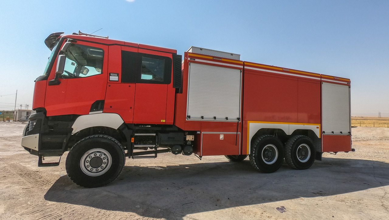 Renault SZCZESNIAK K-500 TLF 9000/1000 6x6 - شاحنة حريق: صورة 2 Renault SZCZESNIAK K-500 TLF 9000/1000 6x6 - شاحنة حريق: صورة 2