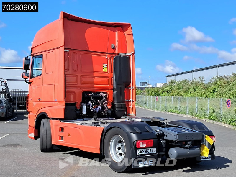 DAF XF 530 4X2 SSC Retarder 2x Tanks Standklima Navi ACC LED - مقطورة السحب: صورة 2 DAF XF 530 4X2 SSC Retarder 2x Tanks Standklima Navi ACC LED - مقطورة السحب: صورة 2