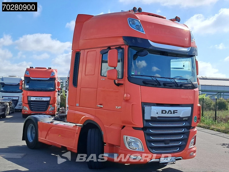 DAF XF 530 4X2 SSC Retarder 2x Tanks Standklima Navi ACC LED - مقطورة السحب: صورة 3 DAF XF 530 4X2 SSC Retarder 2x Tanks Standklima Navi ACC LED - مقطورة السحب: صورة 3