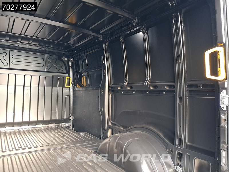 تأجير Iveco Daily 35C21 Neu! 3.0L 210PS 2xSeitentür L2H1 3,5t AHK Doppelbereifung 2025-Modell LED ACC Klima Kamera Parkensoren Euro6 9m3 A/C Towba Iveco Daily 35C21 Neu! 3.0L 210PS 2xSeitentür L2H1 3,5t AHK Doppelbereifung 2025-Modell LED ACC Klima Kamera Parkensoren Euro6 9m3 A/C Towba: صورة 10