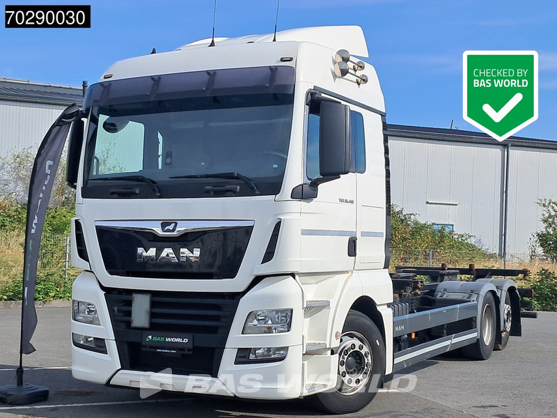 MAN TGX 26.460 6X2 BDF Liftaxle Automatic Retarder ACC Euro 6 - ناقلة حاويات/ شاحنة حاويات: صورة 1 MAN TGX 26.460 6X2 BDF Liftaxle Automatic Retarder ACC Euro 6 - ناقلة حاويات/ شاحنة حاويات: صورة 1