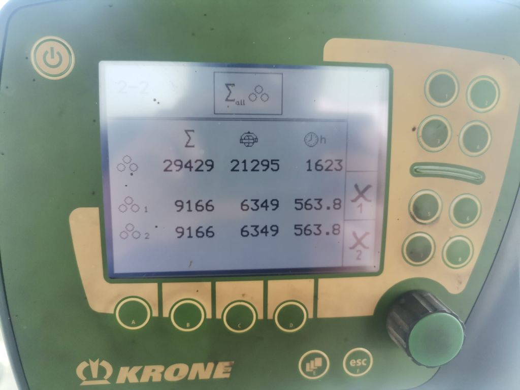 Krone Comprima CV 150 XC (15845) - آلة بالات دائرية: صورة 2 Krone Comprima CV 150 XC (15845) - آلة بالات دائرية: صورة 2