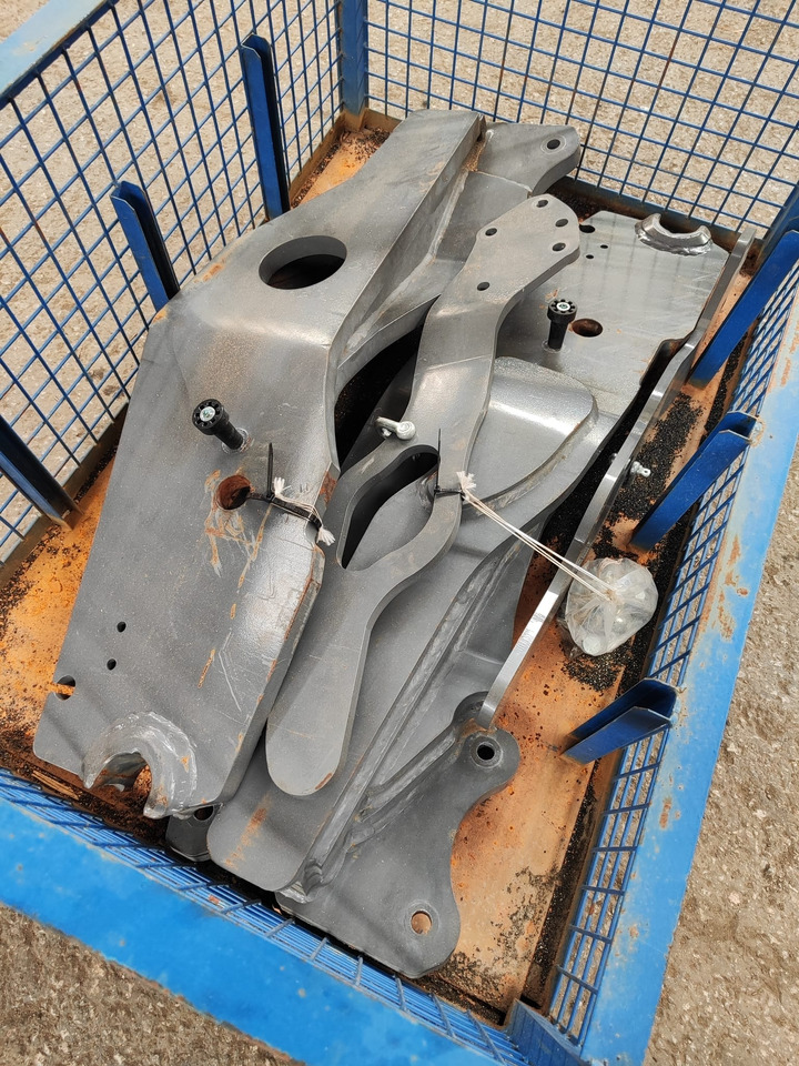 Quicke zu Fendt 724 Vario Gen6 Profi Plus (22932) - ملحق - جرار: صورة 2 Quicke zu Fendt 724 Vario Gen6 Profi Plus (22932) - ملحق - جرار: صورة 2