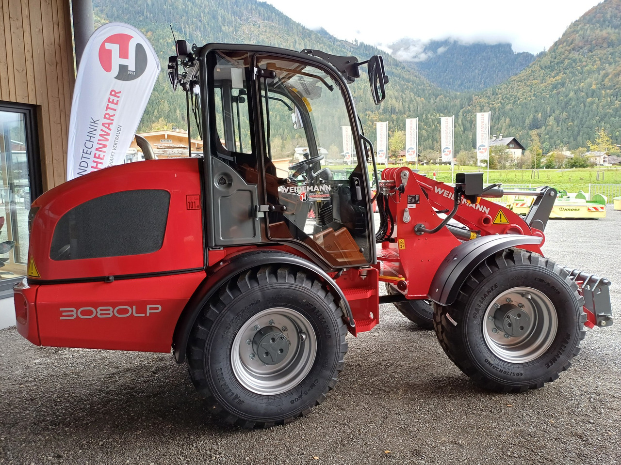 Weidemann 3080 LP (22303) - لودر مفصلي صغير: صورة 4 Weidemann 3080 LP (22303) - لودر مفصلي صغير: صورة 4