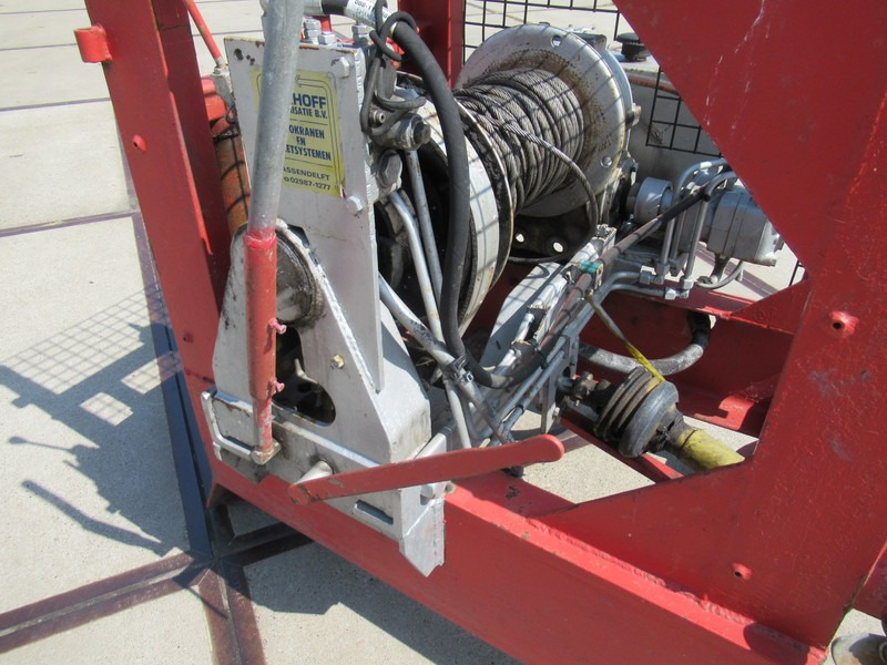 Garwood DETROIT Winch Hout Uitsleeplier - ونش - معدات الغابات: صورة 3 Garwood DETROIT Winch Hout Uitsleeplier - ونش - معدات الغابات: صورة 3