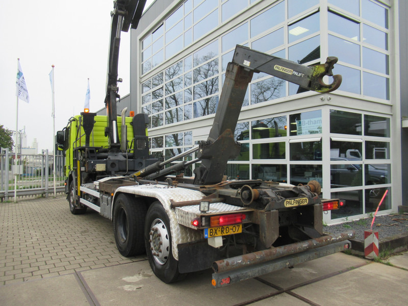 Mercedes-Benz Actros 2532 LTNLA 6X2 Hooklift + Crane, Haak - Kraan - شاحنة برافعة خطافية, شاحنة كرين: صورة 5 Mercedes-Benz Actros 2532 LTNLA 6X2 Hooklift + Crane, Haak - Kraan - شاحنة برافعة خطافية, شاحنة كرين: صورة 5