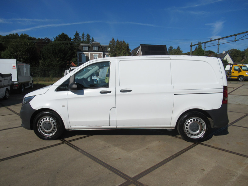 Mercedes-Benz Vito 639/5 4x4 113CDI DENSO koelinbouw - شاحنة توصيل مبردة: صورة 2 Mercedes-Benz Vito 639/5 4x4 113CDI DENSO koelinbouw - شاحنة توصيل مبردة: صورة 2