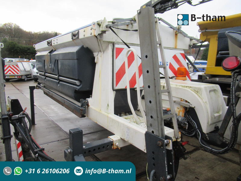 NIDO STRATOS B40-36 PALN Rotopower 4m3 + 2.200L Salzstreuer Saltspreader Zoutstrooier - ناثر غبار/ ملح: صورة 1 NIDO STRATOS B40-36 PALN Rotopower 4m3 + 2.200L Salzstreuer Saltspreader Zoutstrooier - ناثر غبار/ ملح: صورة 1