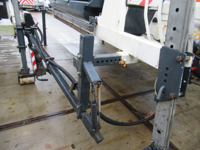 NIDO STRATOS B40-36 PALN Rotopower 4m3 + 2.200L Salzstreuer Saltspreader Zoutstrooier - ناثر غبار/ ملح: صورة 4 NIDO STRATOS B40-36 PALN Rotopower 4m3 + 2.200L Salzstreuer Saltspreader Zoutstrooier - ناثر غبار/ ملح: صورة 4