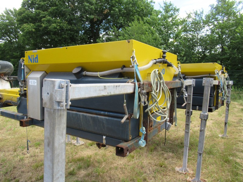 NIDO - Schmidt STRATOS B08-27 PALN 0,8m3 + 350 L Zoutstrooier - ناثر غبار/ ملح: صورة 4 NIDO - Schmidt STRATOS B08-27 PALN 0,8m3 + 350 L Zoutstrooier - ناثر غبار/ ملح: صورة 4