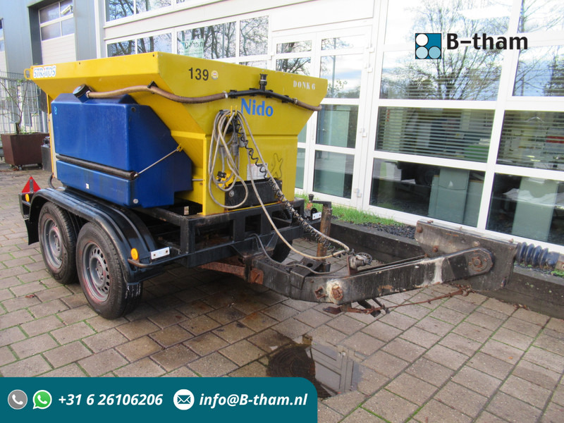 NIDO Stratos B11-18 AWAXN 1,1M3 + 500 L Zoutstrooier Saltzstreuer - ناثر غبار/ ملح: صورة 1 NIDO Stratos B11-18 AWAXN 1,1M3 + 500 L Zoutstrooier Saltzstreuer - ناثر غبار/ ملح: صورة 1