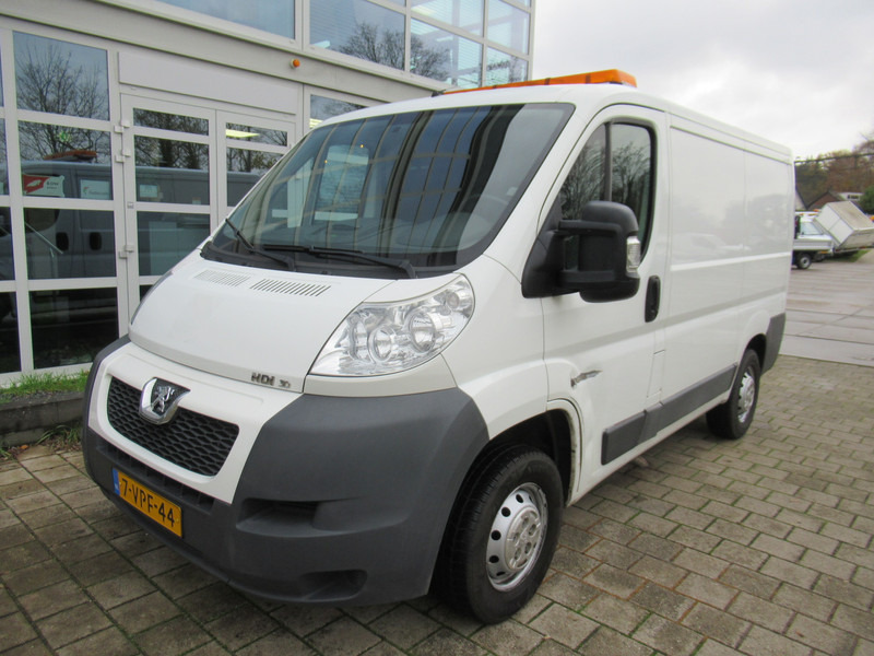 Peugeot Boxer 330 3.0 HDI 116KW L1H1 P+ - فان المدمجة: صورة 5 Peugeot Boxer 330 3.0 HDI 116KW L1H1 P+ - فان المدمجة: صورة 5
