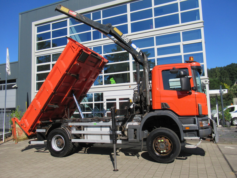 Scania P 114 CB 4x4 HZ 340 3-W. Tipper - 3-S. Kipper + HMF 1063 Crane Kran - شاحنة قلاب, شاحنة كرين: صورة 3 Scania P 114 CB 4x4 HZ 340 3-W. Tipper - 3-S. Kipper + HMF 1063 Crane Kran - شاحنة قلاب, شاحنة كرين: صورة 3