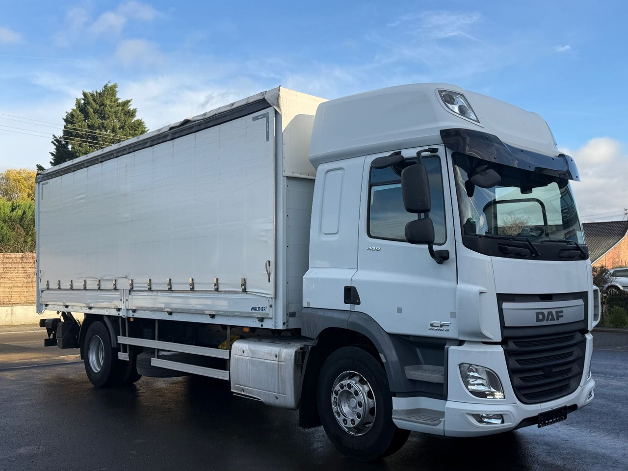DAF CF 400FA Pritsche/Plane, Edscha,Retarder, Lbw - شاحنة ذات ستائر جانبية: صورة 1 DAF CF 400FA Pritsche/Plane, Edscha,Retarder, Lbw - شاحنة ذات ستائر جانبية: صورة 1